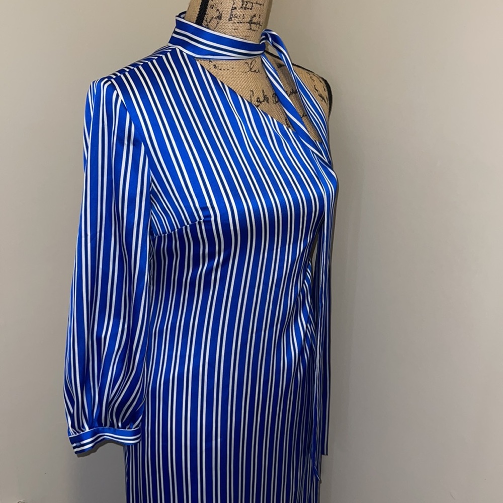 Beautiful 😍🔥💙💙💙 One-shoulder Banana Republic Striped Statement Dress - Picture 3 of 12